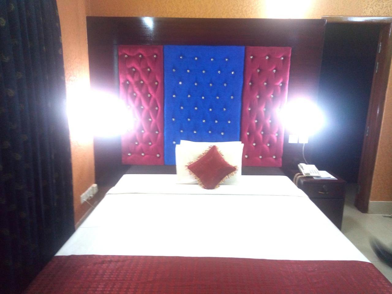 Hotel Lake View Plaza Dhaka Luaran gambar
