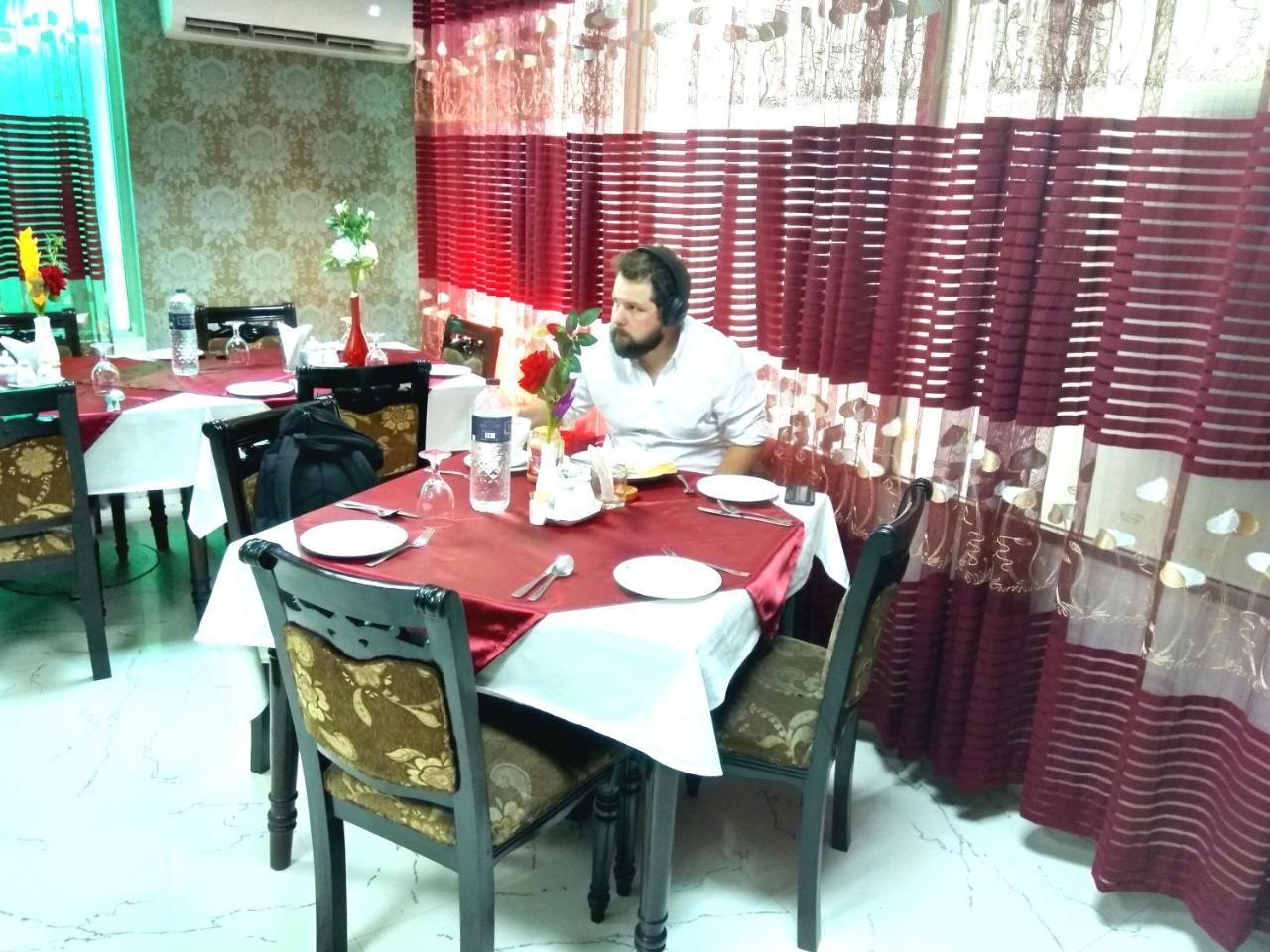 Hotel Lake View Plaza Dhaka Luaran gambar