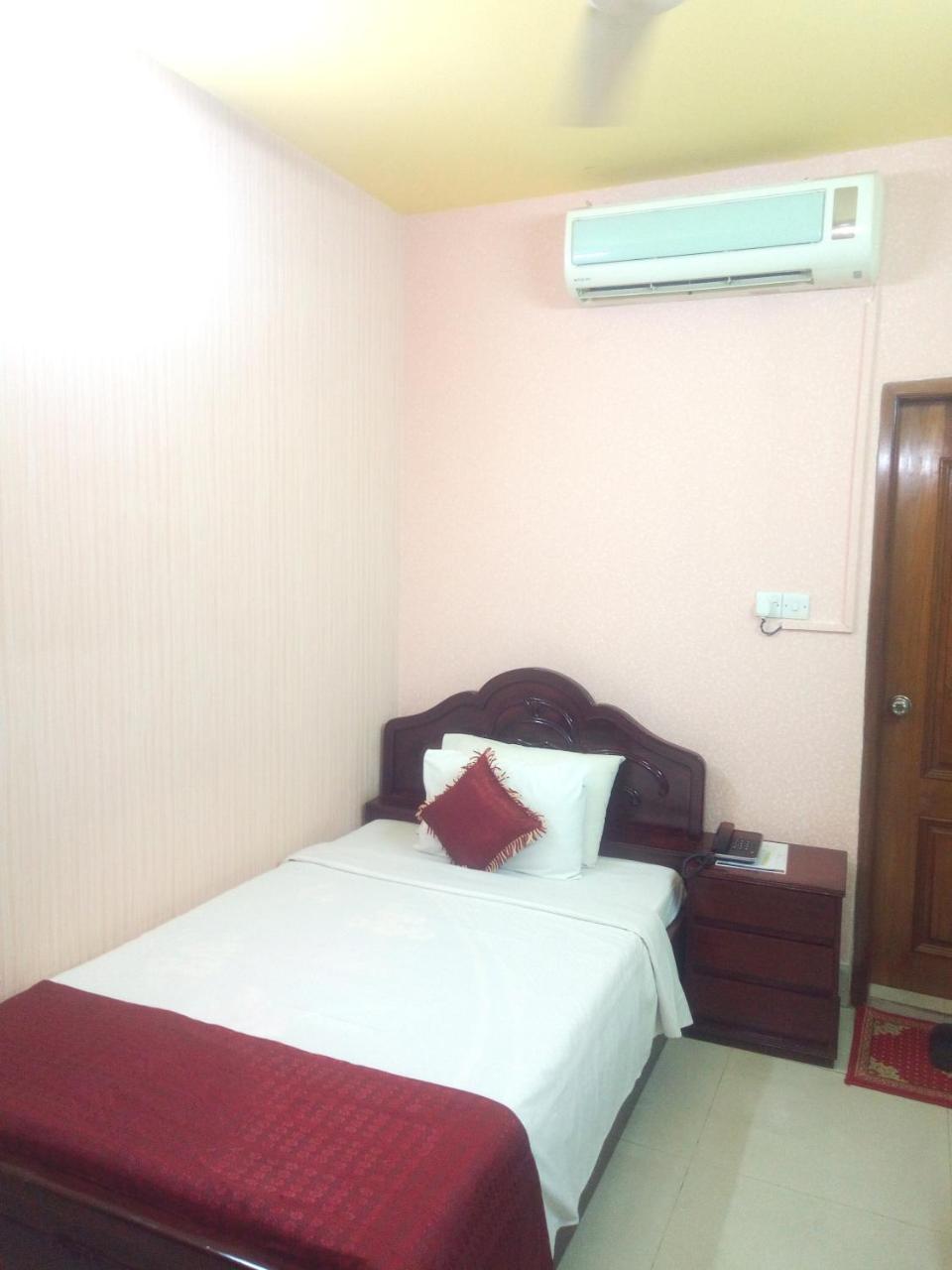 Hotel Lake View Plaza Dhaka Luaran gambar
